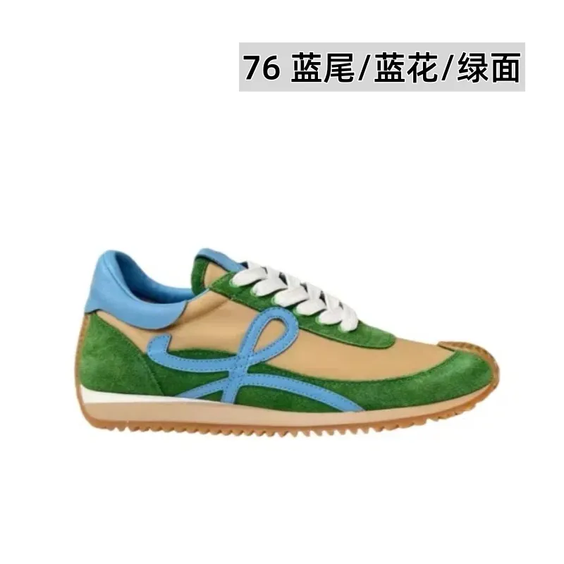 👟👟Ex-factory price 520👟👟 Men's size +10 Super 🔥Hot [LOEWE·Loewe] Forrest Gump shoes, invincible foot feel! The most popular model of the year, shoes with high moral training inside! 2025 new product series 💯Spliced ​​upper. The hidden inner height is soft and comfortable, and the minimalist style is very eye-catching. It is very advanced no matter how you match it. The heel design is novel. Soft and comfortable, and the splicing is light and comfortable: the foot feels invincible. It is rated as the most comfortable running style. It feels like walking on flat ground❤️Original details! The low-cut shoes have the initials of the brand logo on the side, making them a must-have for your shoe cabinet! Upper: imported suede + cowhide + original cloth splicing, cowhide foot pads, original customized abrasive tool combination outsole! Original packaging! 🏆 ✦Upper: imported suede + cowhide + original fabric splicing ✦Insole: movable latex cowhide insole ✦Outsole: original molded TPU combination outsole ✦Female size: 35--40, ✦Male size: 39--45,